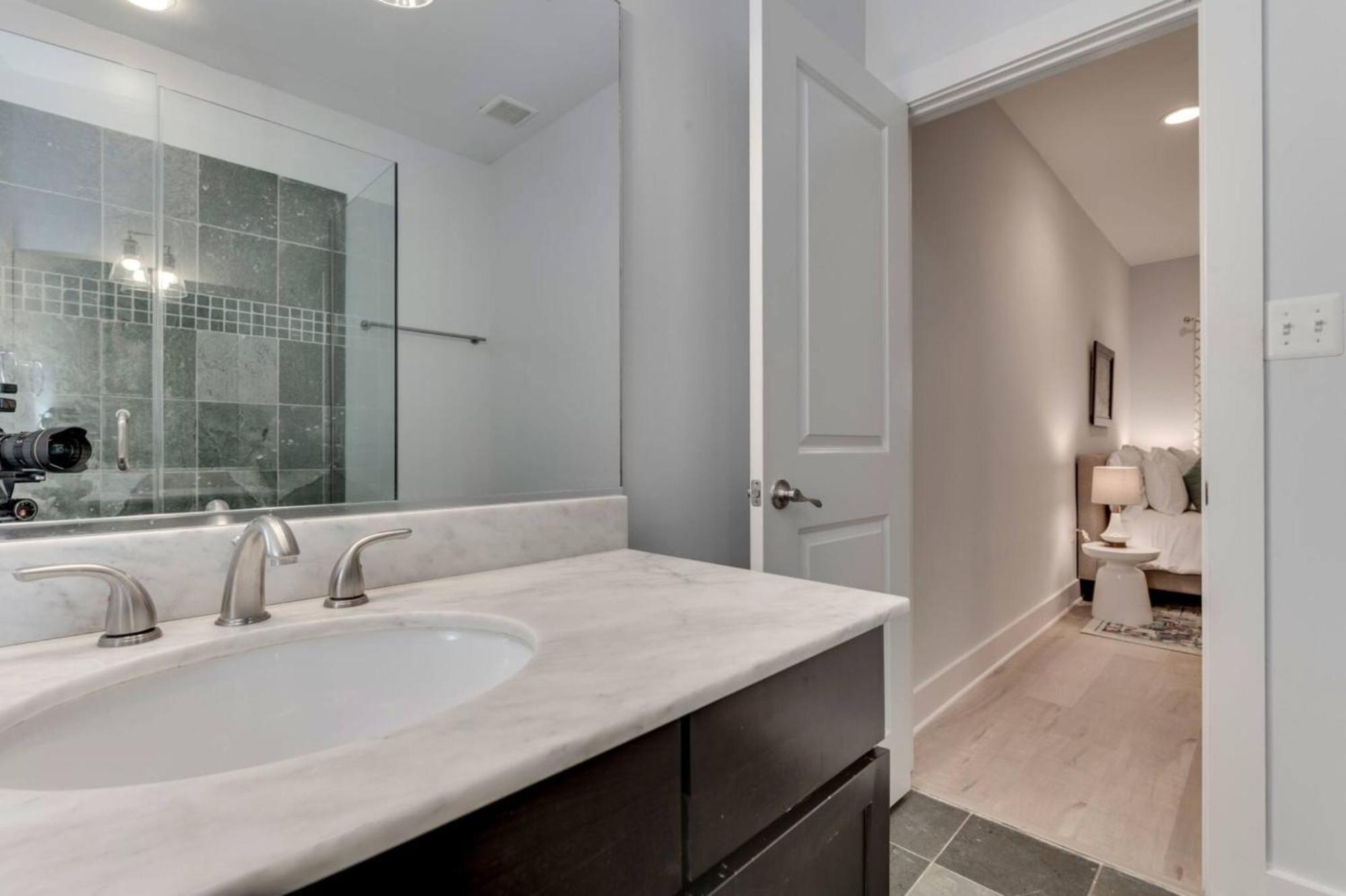 Luxe 2Bd2Ba Townhouse In Hip Area - Near Metro Apartment Washington Exterior foto